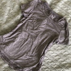 Apana short sleeve t-shirt/small, heathered purple